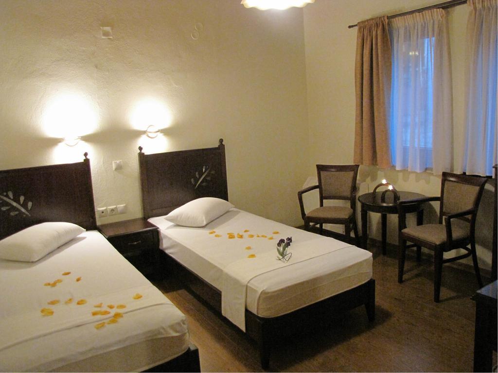 Hotel Mirovoli Miléai Pokój zdjęcie